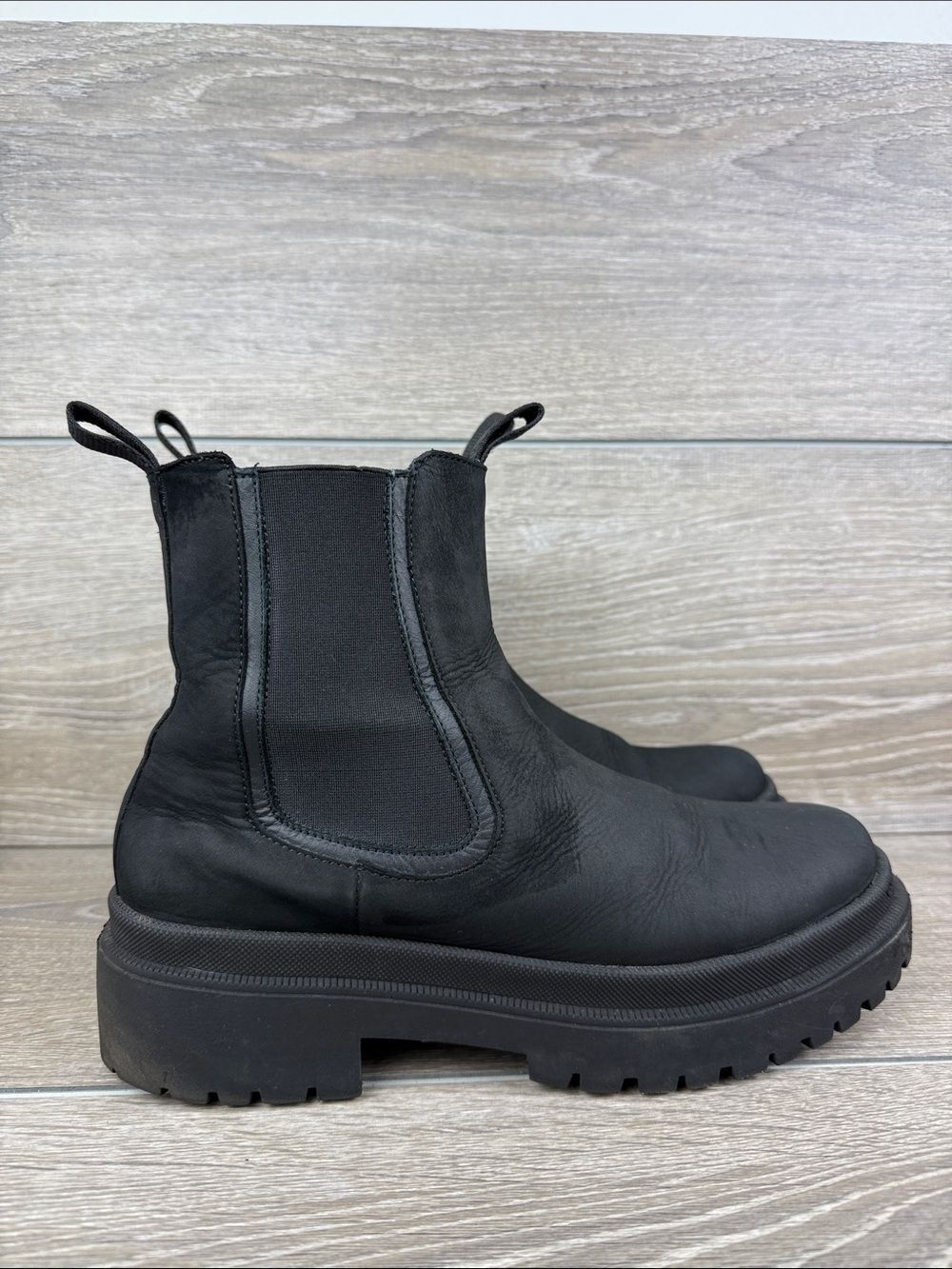 Thursday Boot Co Legend Womens Sz 10 Black Leather Pull On Platform Chelsea Boot
